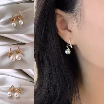 2023 миниатюрные милые белые серьги, модные роскошные серьги с жемчугом и пуговицами, с бриллиантами, сексуальные серьги для вечеринок золотой