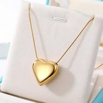 2023 Новая мода унисекс, новая золотая роскошная подвеска «Любовь», цепочка на ключицу, очаровательное ожерелье для девочек, универсальное вечернее ожерелье, изысканный подарок, элегантная цепочка для свитера с кисточками золотой