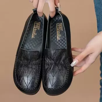 2023 Новая женская модная повседневная обувь, лоферы из натуральной кожи, мокасины без шнуровки на плоской подошве, обувь для вождения, роскошные брендовые мягкие и удобные 35 бежевый