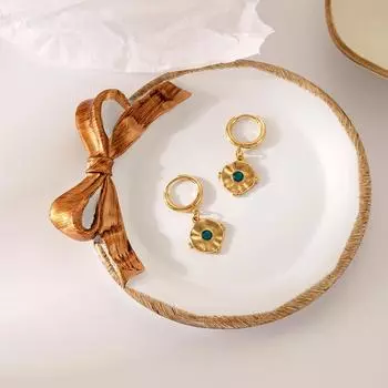 2023 Новые европейские и американские трансграничные новые стильные индивидуальные серьги из нержавеющей стали, золотые круглые монеты, зеленые серьги с капающим маслом