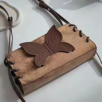 2023 Новый нишевый дизайн, элитный стиль пустоши, милая и крутая модная сумка на плечо с бабочкой для девочек и подмышками one size темно-коричневого