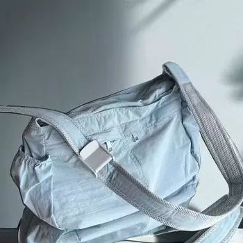 2023 Водонепроницаемая легкая холщовая сумка через плечо: Большая вместимость, множество карманов, универсальная и повседневная модель для женщин 34x24x12 cm синий