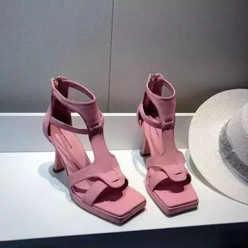 2024 2024 Летние женские босоножки на высоком каблуке с квадратным носком Римские туфли Сексуальные ретро-тапочки 2024 Шлепанцы с открытым носком Женские шлепанцы Туфли-лодочки 34 чёрный