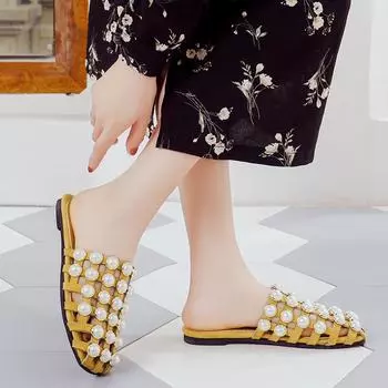 2024 2024 Летние пляжные сандалии Туфли с жемчугом Сандалии Тонкий ремень Римские плоские женские шлепанцы Повседневные плоские тапочки Женские сандалии 35 бежевый