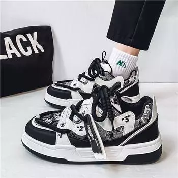 2024 autumn and winter low-top explosion fashion personality platform casual youth board shoes red men s shoes fried street tide shoes 39