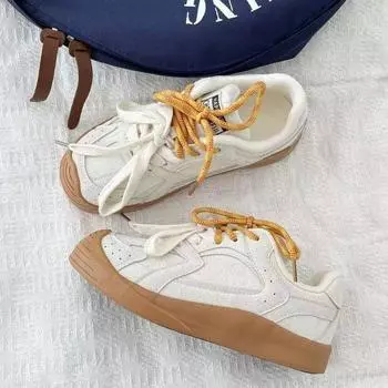 2024 autumn new American retro board shoes women s thick soles increase height contrasting color white shoes breathable student casual board shoes 35