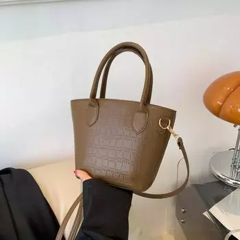 2024 autumn new retro simple women s bag foreign casual messenger bag fashion bucket bag fashion handbag чёрный