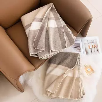 2024 Autumn/Winter Women s High-Grade Wool Plaid Scarf - Versatile, Warm, and Stylish 2 meters белый