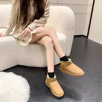 2024 Брендовые женские туфли, женские сапоги без застежек, модные повседневные ботинки с круглым носком, женские зимние короткие плюшевые теплые зимние сапоги 35 чёрный