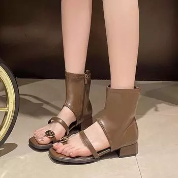 2024 Casual Shallow Cover Heel Flat Short Boots Belt Buckle Summer Open Sandals Black Fashion Women Roman Sandals Luxury Sandals 35 бежевый