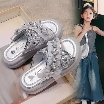 2024 Детские сандалии для девочек Summerr Новая мода принцесса горный хрусталь элегантные кружева мягкая подошва удобная повседневная универсальная обувь 26 серебряный