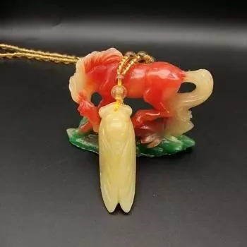 2024 Cicada Shape Imitation Jade Pendant Necklace Stone Buddha for Women Men Topaz