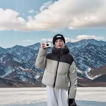 2024 цветная одежда с капюшоном и хлопковой подкладкой, женская новая короткая корейская версия, утолщенная свободная одежда для хлеба, куртка с хлопковой подкладкой, прилив M [Recommended below 60kg] белый