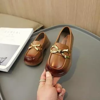 2024 Детская кожаная обувь для девочек Осень Новая мода Корейский стиль Мягкая подошва Мэри Джейн Лофер Принцесса Противоскользящая обувь 26