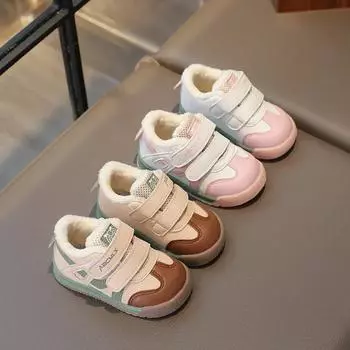 2024 Детская повседневная обувь для девочек и мальчиков, зимняя новая мода в корейском стиле с мягкой подошвой, универсальная плюшевая, сохраняющая тепло обувь для ходьбы 16 хаки