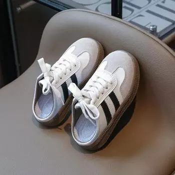 2024 Детская повседневная обувь для девочек, осень, новая модная обувь в корейском стиле с мягкой подошвой, нескользящая, универсальная, шикарная, модная обувь 27 чёрный