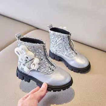 2024 Детские кожаные туфли для девочек, осень, новые модные, милые, кроликовые, мягкие, нескользящие, блестящие, универсальные, с застежкой-молнией спереди, короткие ботинки 26 чёрный