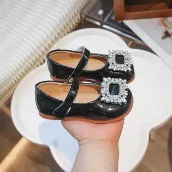 2024 Детские шикарные кожаные туфли для девочек, осенние новые модные удобные дышащие туфли принцессы во французском стиле для свадебного платья 24 чёрный