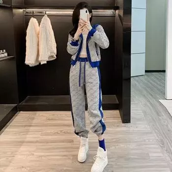 2024 Европейская мода Женский комплект из свитера с капюшоном и леггинсов с ромбовидными буквами 2XL [130-145 jin]