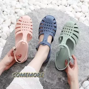 2024 Flat Women Sandlas Hollow-carved Design Fashion Comfortable Outdoor Sports Beach Cool Slippers Soft Sole Shoes Roman Style 36 зелёный