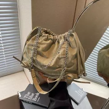 2024 г., ранняя осень, новая плиссированная сумка-мессенджер с ремнем-бабочкой и цепочкой, повседневная, большая вместимость, иностранный стиль чёрный