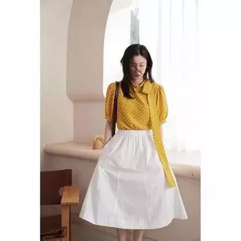 2024 г. Рубашка из мятого шелка с короткими рукавами в горошек, с развевающимся воротником и большим цветочным узлом для женщин Extra Large