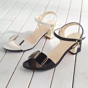2024 г. Женские босоножки с открытым носком и толстым каблуком, повседневные женские босоножки, черные, белые, универсальные женские туфли-лодочки, модные женские босоножки с пряжкой 35
