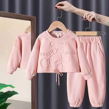 2024 Girls Bear Sweater & Trousers Set - Stylish Cartoon Two-Piece for Spring & Fall 130 cm розовый