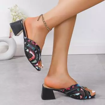 2024 года, лето, новые женские тапочки с круглым носком в европейском и американском стиле, одно слово, большой размер, на толстом высоком каблуке 35