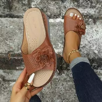 2024 Горячая Распродажа Туфли для женщин Slingbacks Женские тапочки Летние модные однотонные тапочки на плоской подошве с круглым носком Zapatillas De Mujer 35 чёрный
