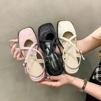 2024 High Appearance Level Square with Bao Head Back Trip Strap 2024 All-match Comfortable Non-slip Wear-resistant Women s Sandals 35 чёрный