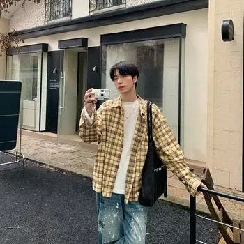 2024 Клетчатая рубашка с длинным рукавом в японском стиле Гонконга Ins Свободная рубашка для мальчиков Летнее модное универсальное повседневное пальто M жёлтый