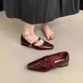 2024 Кожаные балетки с леопардовым принтом Женские туфли Мэри Джейн Совершенно новые модные кроссовки с пряжками для отдыха Удобные балетки 35 чёрный