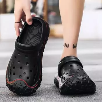 2024 Летние мужские тапочки для отдыха на открытом воздухе, садовые сабо, мужская повседневная обувь, модные роскошные сандалии, удобные домашние мягкие тапочки 39-46 39-40