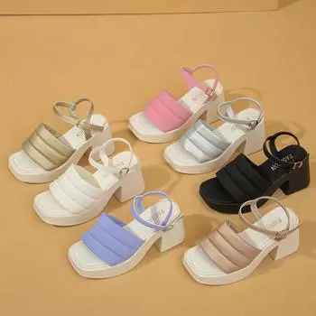 2024 летние новые односложные тапочки на толстой подошве женские толстые каблуки квадратной формы модная одежда сандалии на высоком каблуке односложные с пряжкой 36