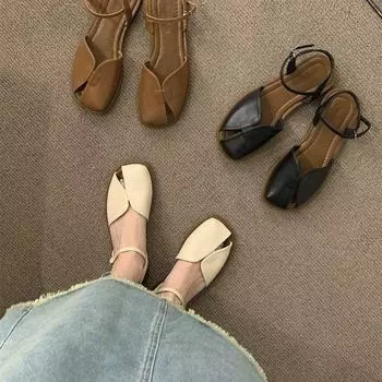 2024 Летние новые сандалии женские пикантные подковообразные пряжки плоские римские сандалии больших размеров обувь для женщин 35 чёрный