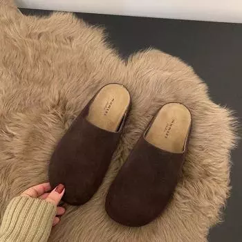 2024 летние полутапочки на толстой подошве с круглым носком, женская верхняя одежда, повседневные сандалии из матовой кожи, полутапочки 35 коричневый