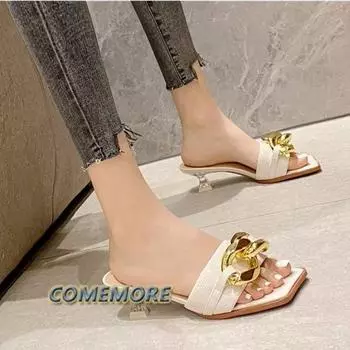 2024 Летние роскошные женские тапочки, сандалии, туфли на низком каблуке, женские шлепанцы с металлической цепочкой, женские мюли, новая модная женская обувь для вечеринок 35 бежевый