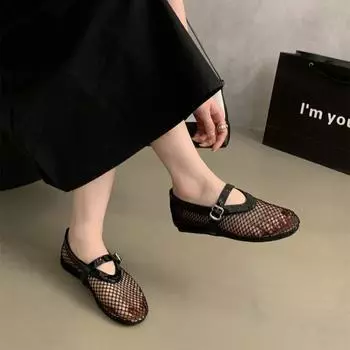 2024 Летние сетчатые полые сандалии женские туфли на плоской подошве неглубокие мокасины новые дизайнерские туфли для пляжных прогулок удобные ретро женские сапатиллы 35 чёрный