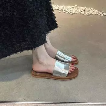 2024 Летние тапочки Женские повседневные сандалии на плоской платформе для отдыха на открытом воздухе Женские шлепанцы Женская обувь Корейский трендовый дизайн zapatos de mujer 35 бежевый