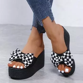 2024 Летние женские модные пляжные тапочки Новые женские босоножки на платформе с высоким каблуком Модные женские тапочки Удобные босоножки на танкетке 35 чёрный