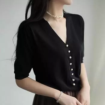 2024 Летняя мода Новый короткий рукав вязаный женский свитер V-образный вырез черные вязаные свитера пуловеры женские топы JJ49 One Size чёрный