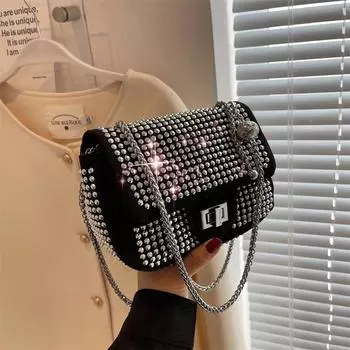 2024 летняя новая иностранная сумка со стразами, маленькая квадратная сумка с цепочкой, женская универсальная сумка через плечо, модная сумка-мессенджер с замком разноцветный