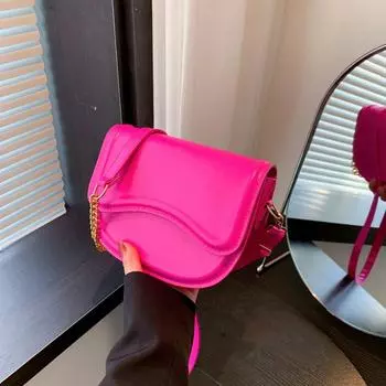 2024 летняя новая модная корейская версия сумки через плечо повседневная простая сумка-мессенджер простая индивидуальная красивая сумка-седло для женщин чёрный