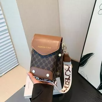 2024 летняя новая модная тенденция одно плечо ретро простая маленькая квадратная сумка простая модная сумка для мобильного телефона сумка-мессенджер женская