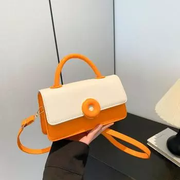 2024 летняя новая повседневная маленькая квадратная сумка нишевый дизайн портативная маленькая женская красивая сумка на плечо чёрный