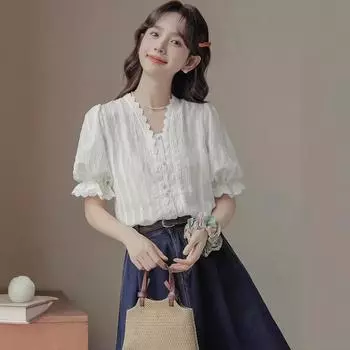 2024 летняя новая стильная французская женская белая рубашка-пуловер с v-образным вырезом и пышными рукавами и короткими рукавами, рубашка для женщин S белый