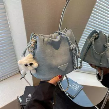 2024 летняя новая сумка женская нишевая дизайнерская сумка-ведро высокого класса с цепочкой модная иностранная газовая насосная поясная сумка через плечо 20*15*17