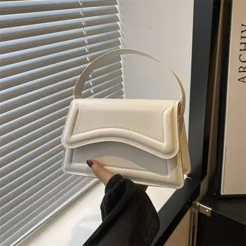 2024 летняя новая женская сумка модная сумка через плечо повседневная сумка косая сумка популярная простая маленькая квадратная сумка женская чёрный