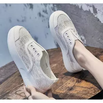 2024 летняя обувь, женские модные кроссовки, дышащие туфли на шнуровке, женская брендовая женская обувь на плоской подошве на толстой подошве, черный, белый цвет 35 белый